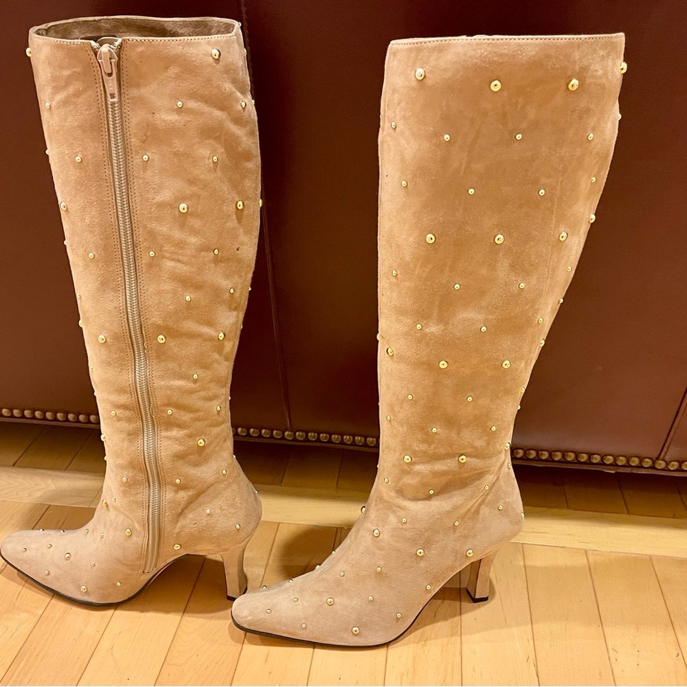 Vaneli knee high boots